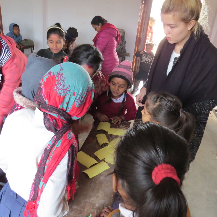 piger-uv-nannainstruerer