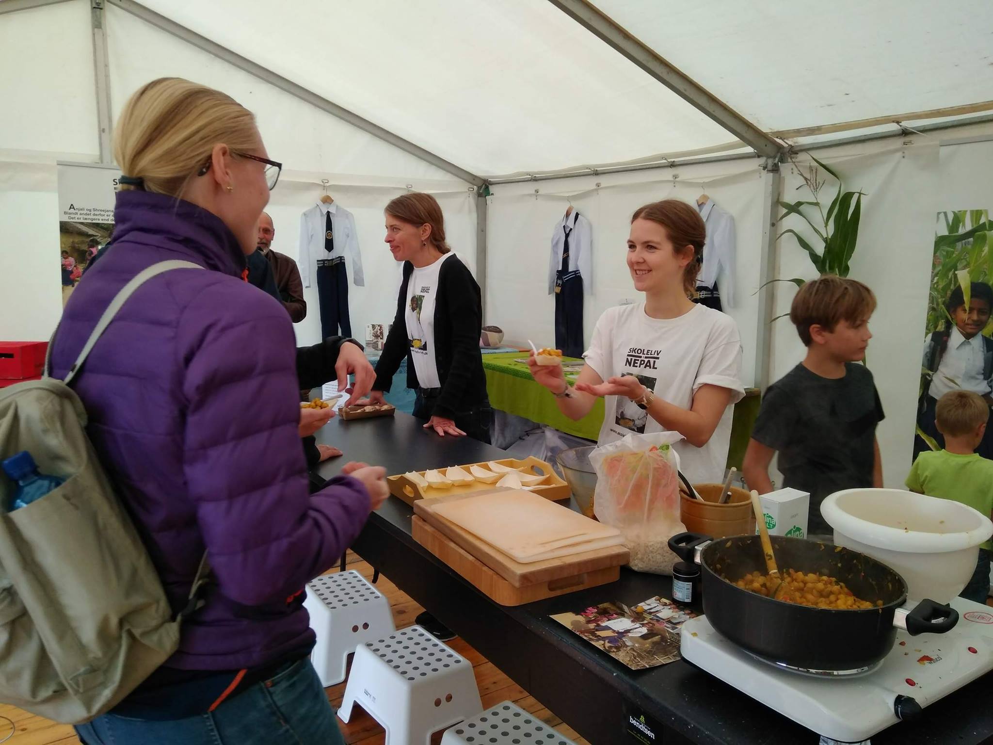 21297358_10156781685834062_176203873_o