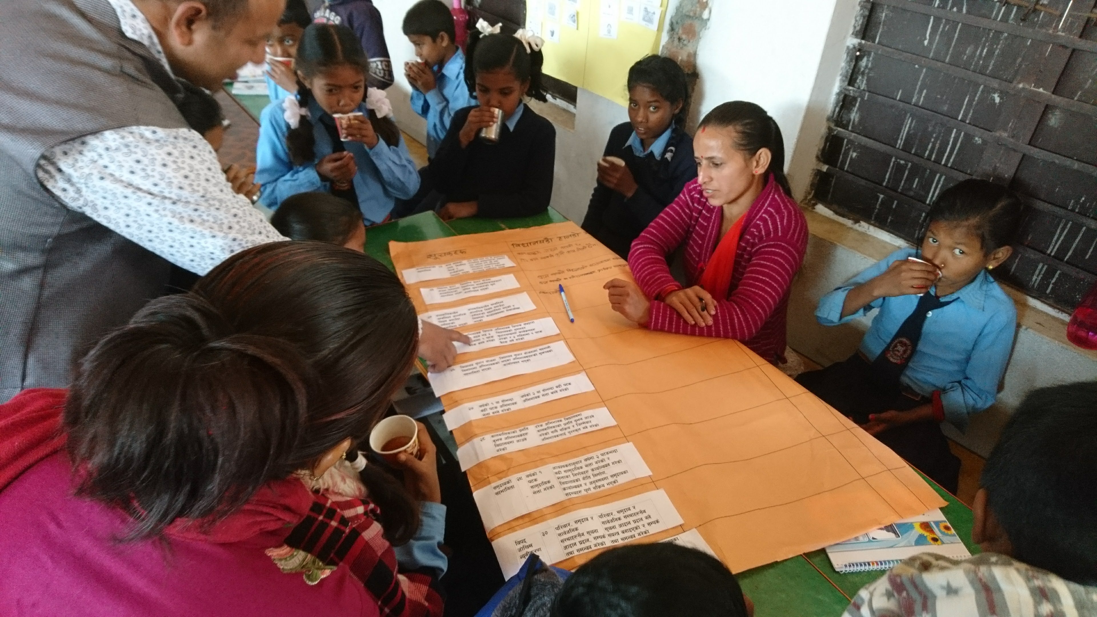 1-girlsandmum-workonindicators